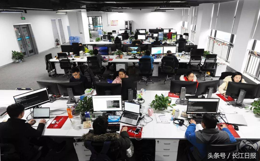這家給小米、斗魚提供網絡安全服務的企業(yè)，“研發(fā)大腦”設在光谷